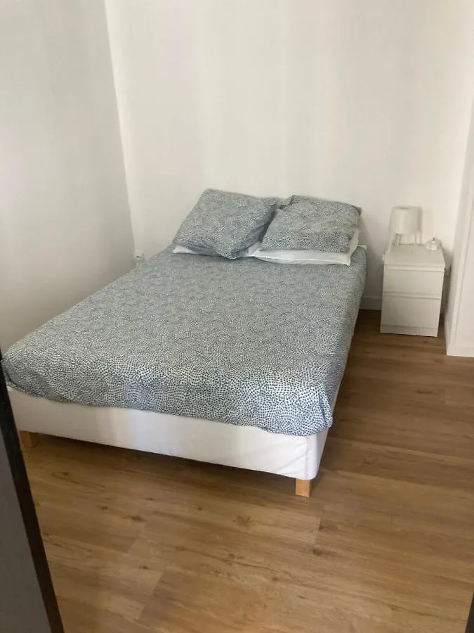 2 Pieces Dans Le Camas Apartment Marseille